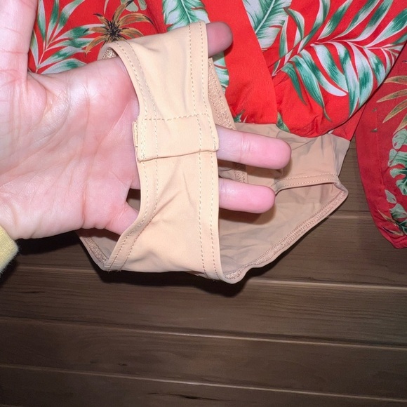 Adelyn Rae Bodysuit - Picture 4 of 8